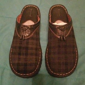 Born Black plaid suede and leather slides